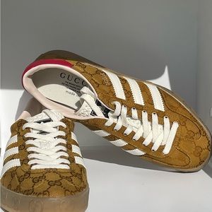 Gucci x Adidas Sneakers. Women size 9